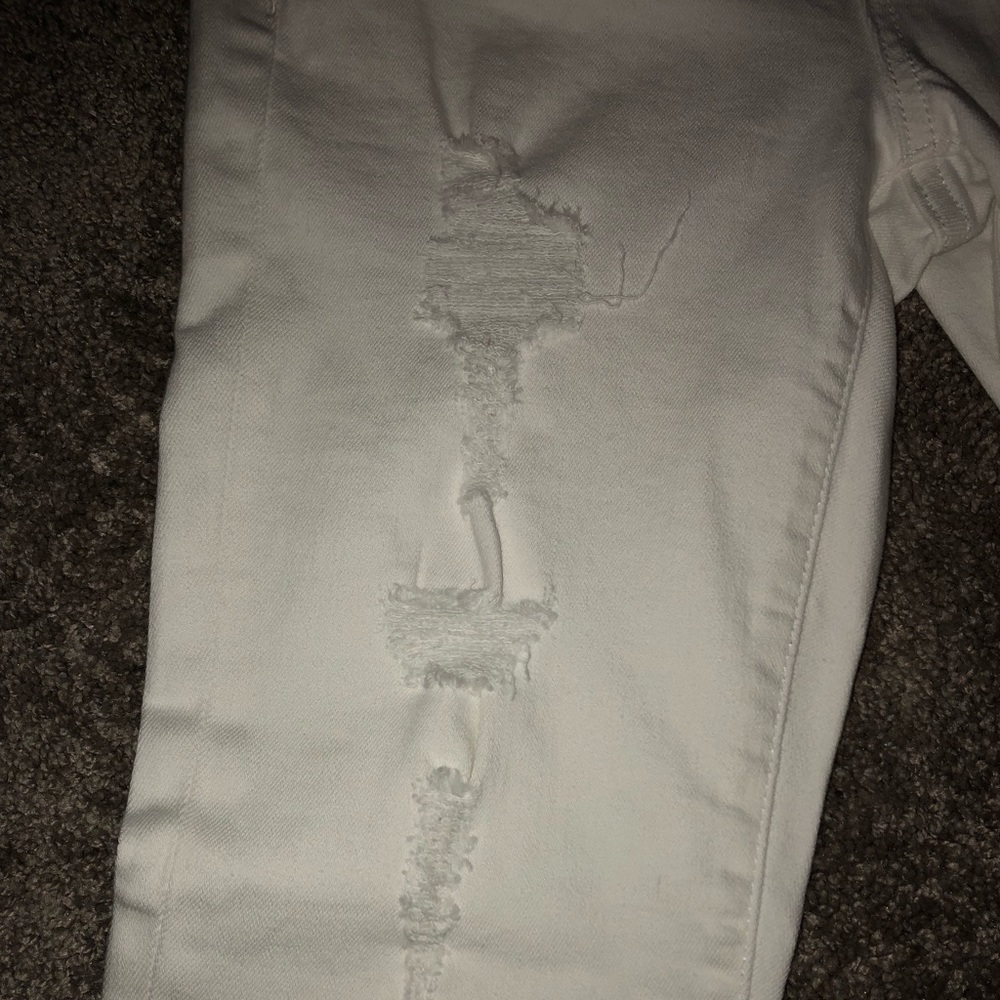 White capris - Picture 2 of 6